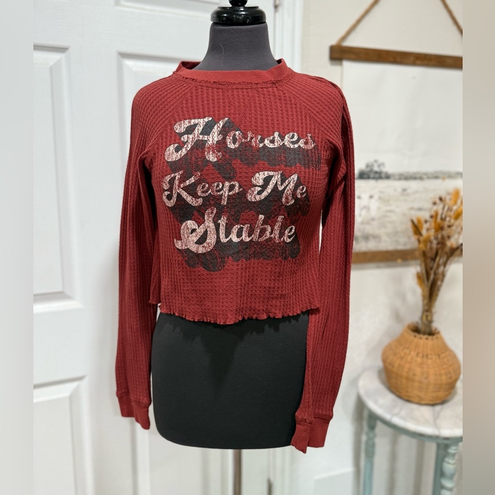 Women's Maroon Graphic Long Sleeve Top
